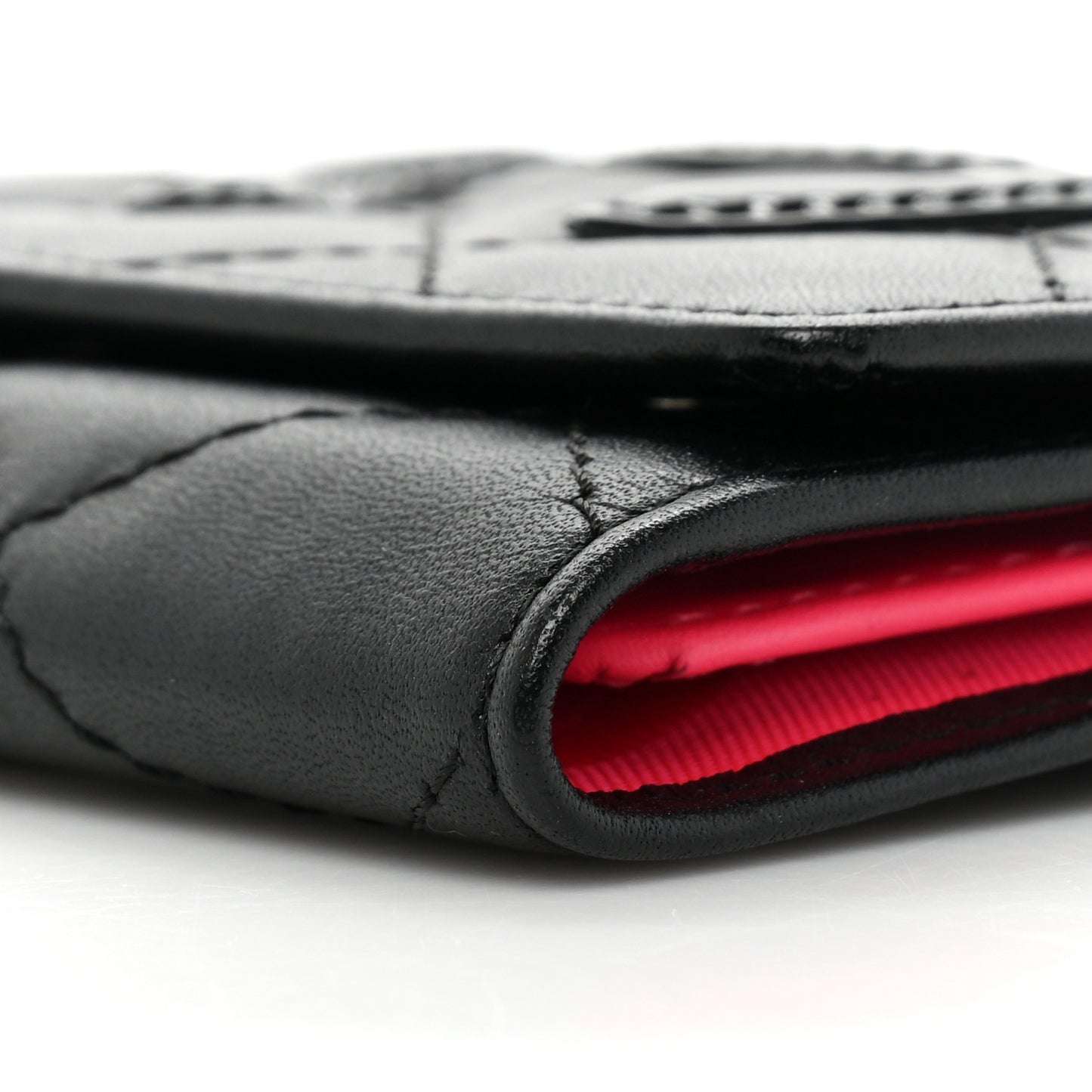 Calfskin Quilted Cambon 6 Key Holder Black