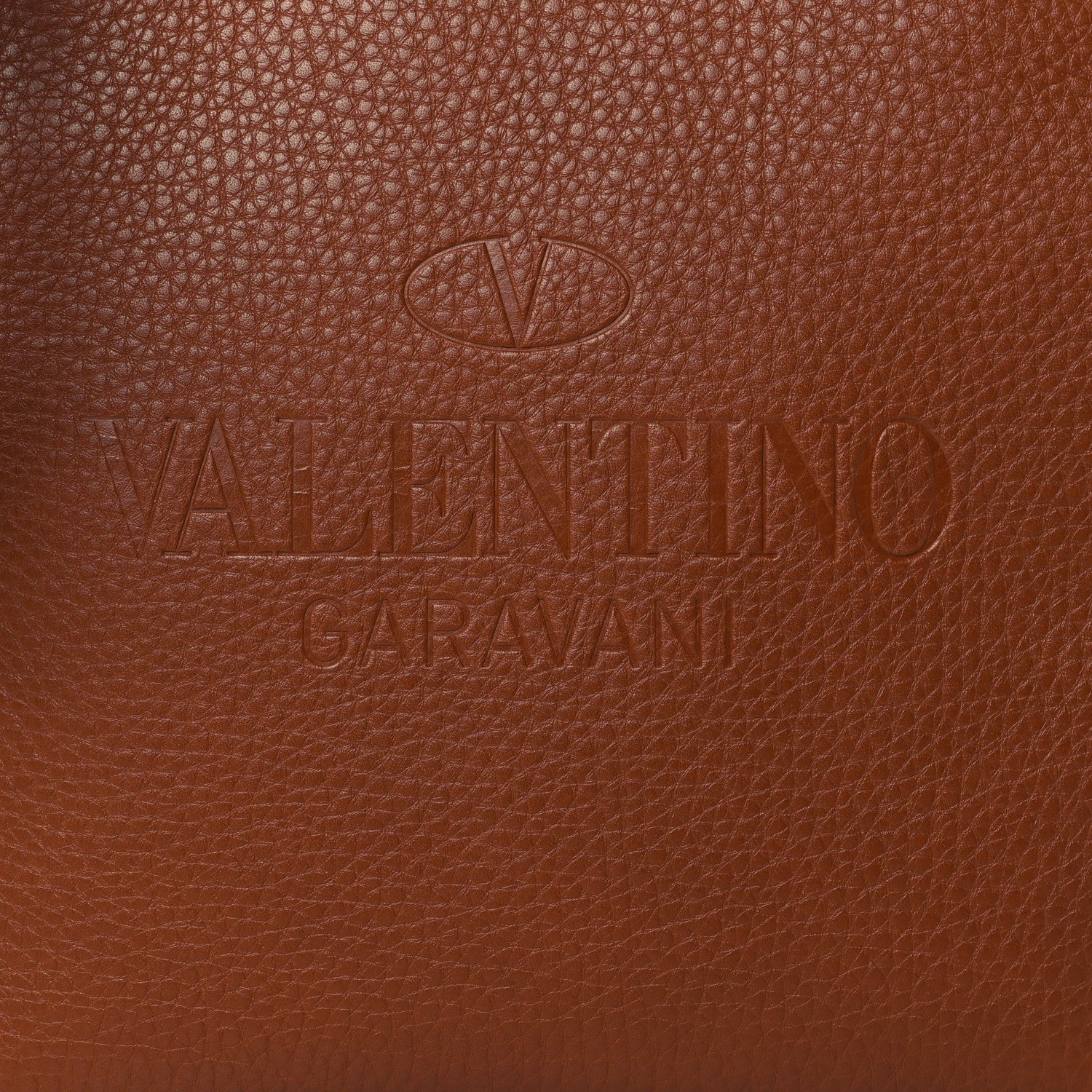 Valentino Garavani Pebbled Calfskin Roman Stud Logo Crossbody Pouch Selleria 7 of 9