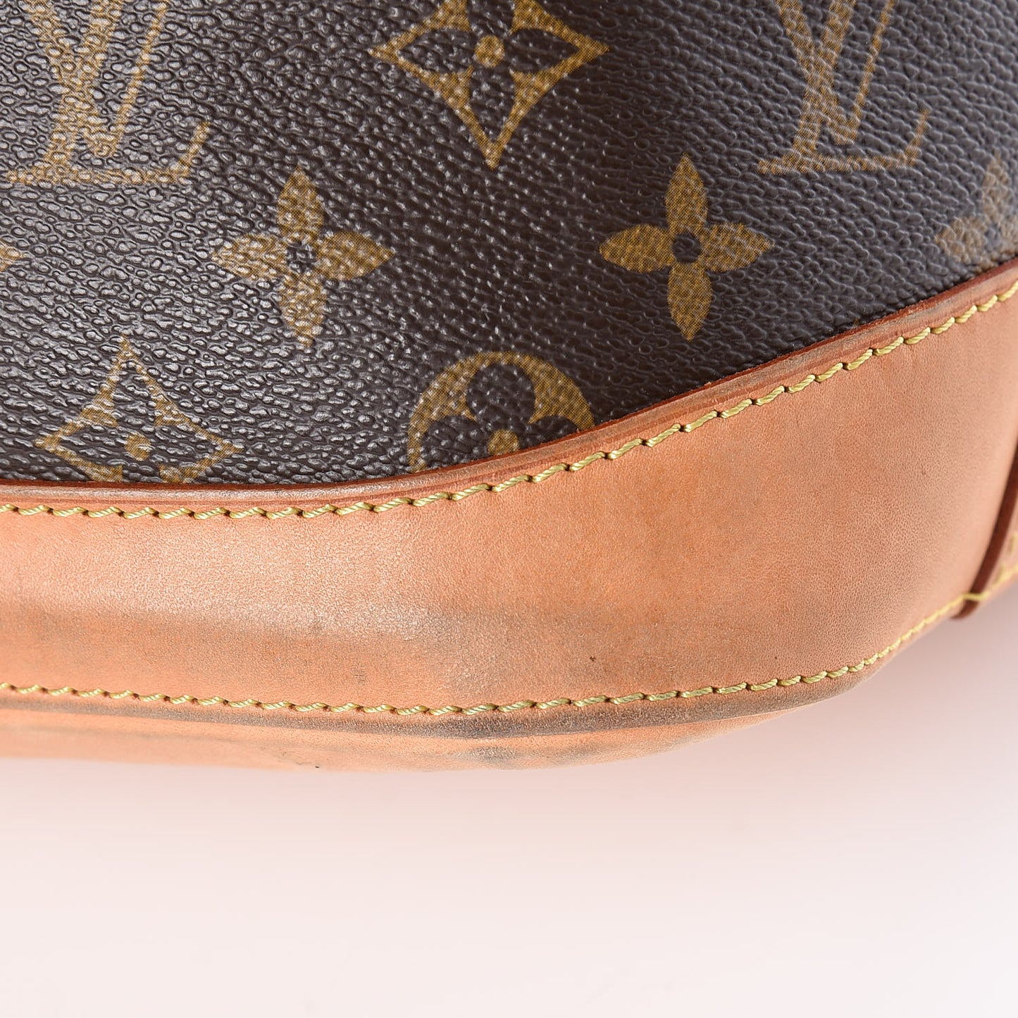 Monogram Lockit Vertical