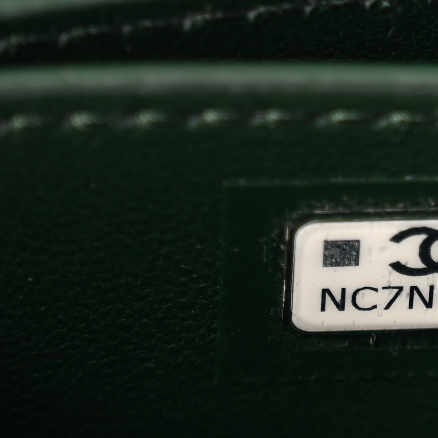 Chanel Calfskin Crocodile Embossed Crococo Zip Coin Purse Emerald 7 of 8