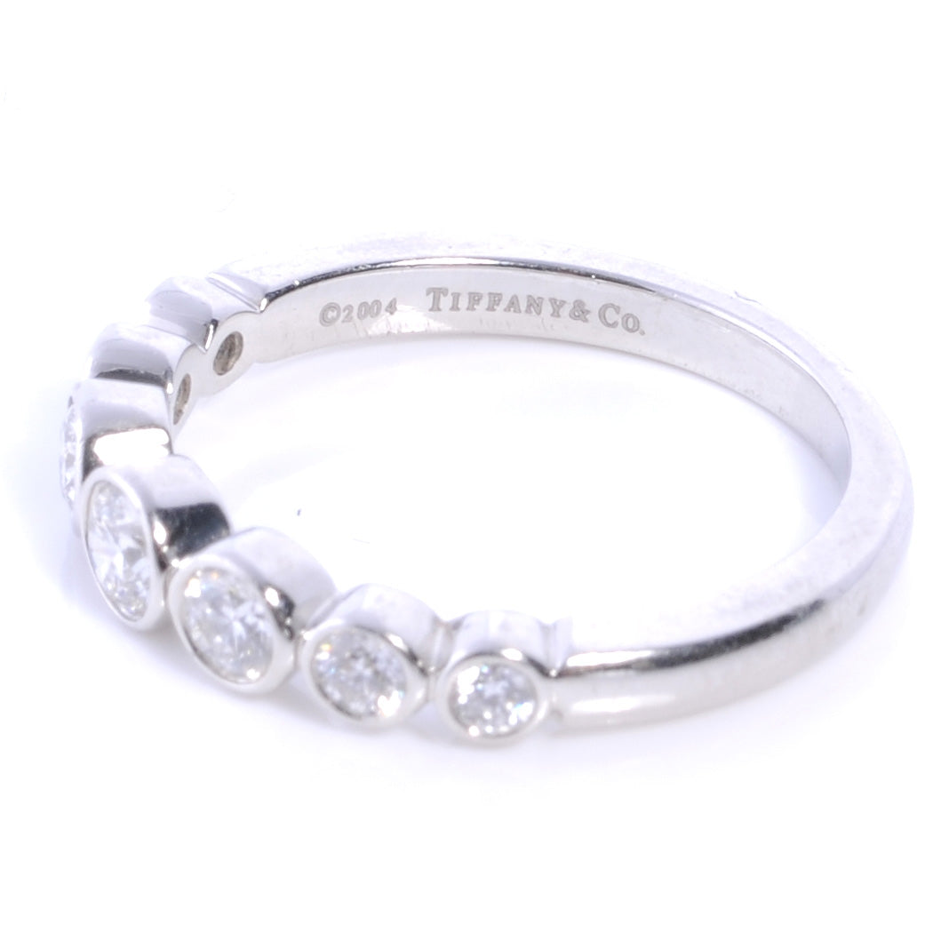 Platinum Diamond Jazz Graduated Band Ring 5.5