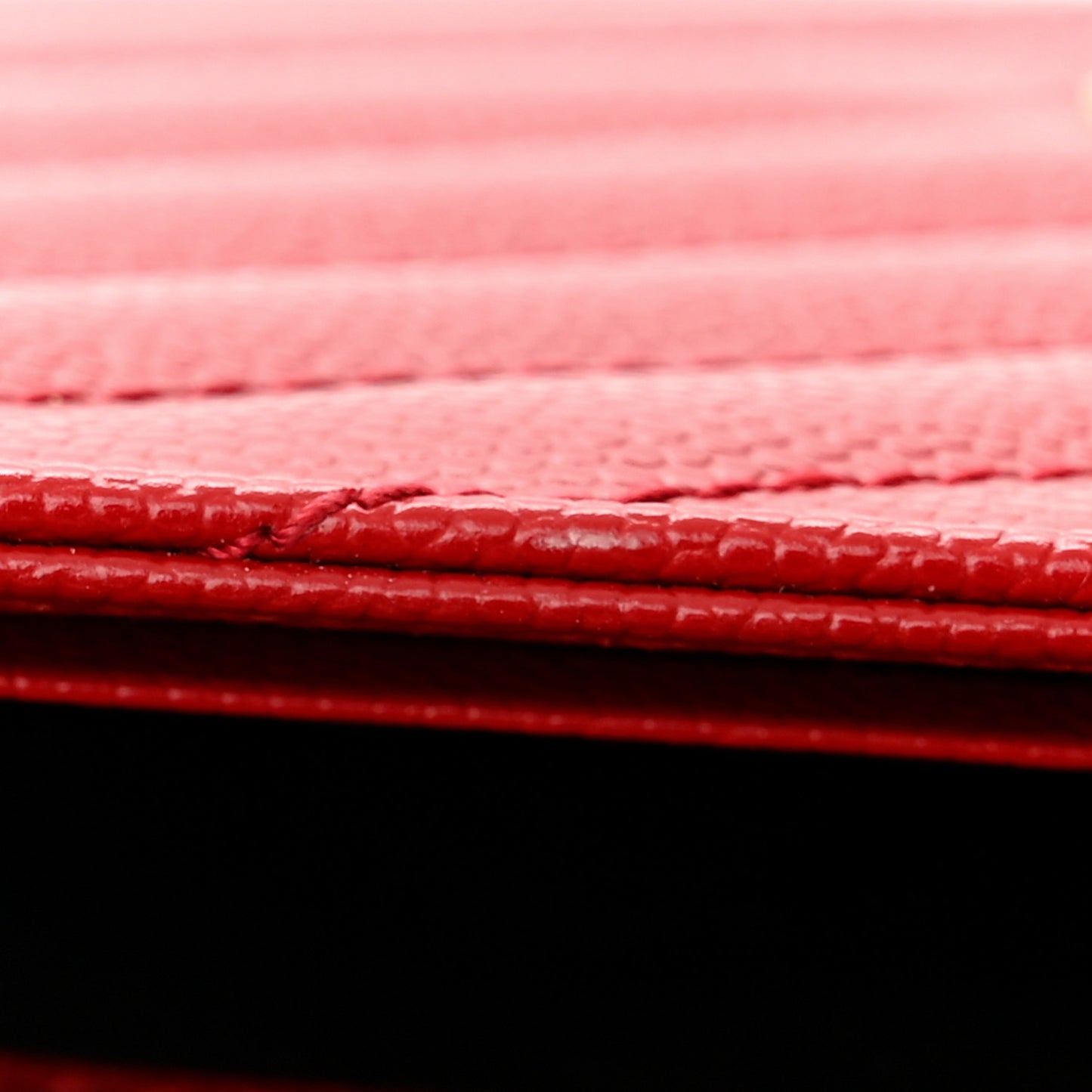 Grain De Poudre Matelasse Chevron Monogram Chain Wallet Red