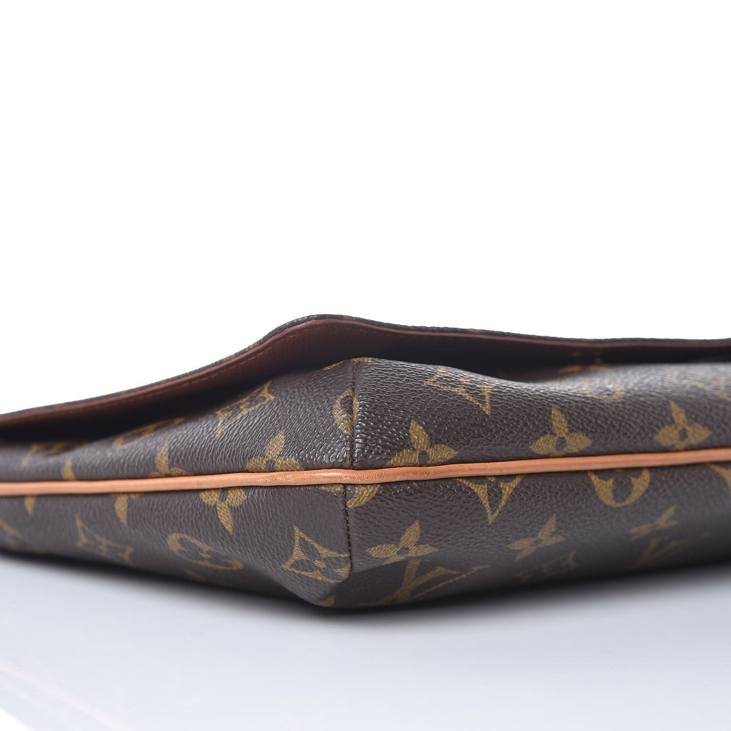 Monogram Musette Tango