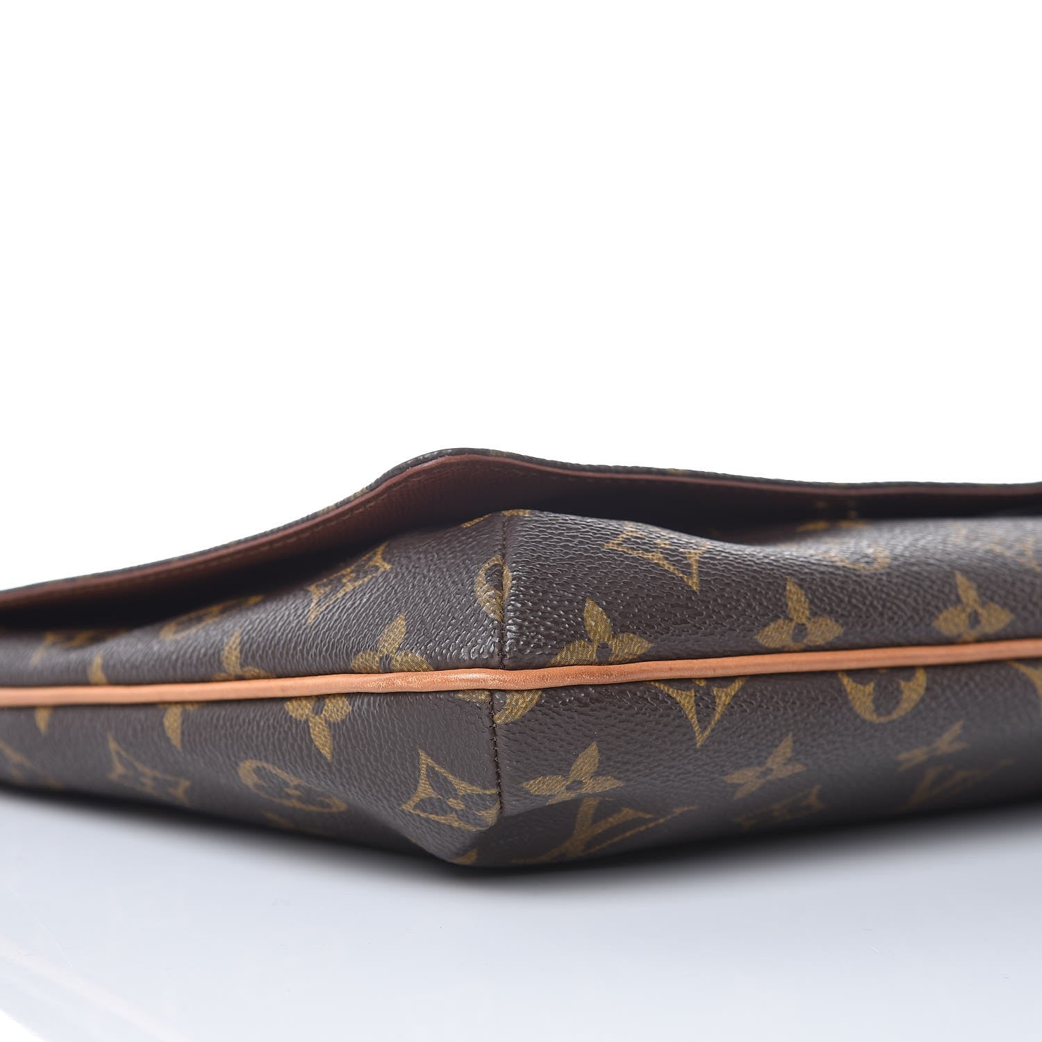 Louis Vuitton Monogram Musette Tango 8 of 9