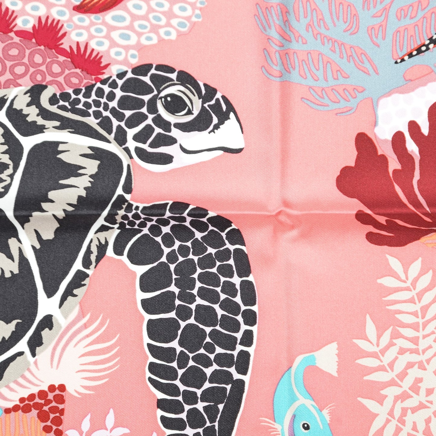 Silk Under The Waves Scarf 90 Rose Rouge Violine