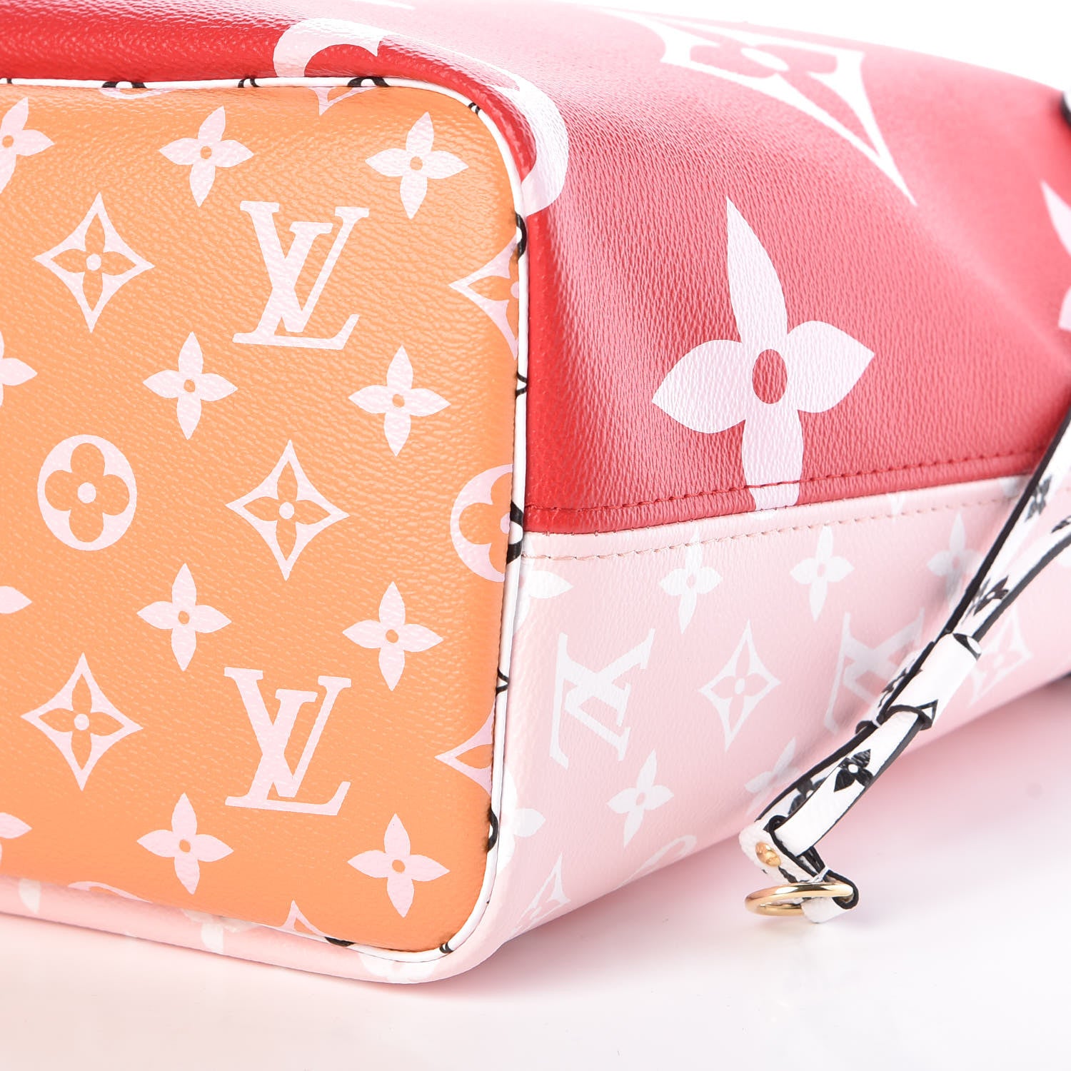 Louis Vuitton Monogram Giant Neverfull MM Rouge 10 of 11
