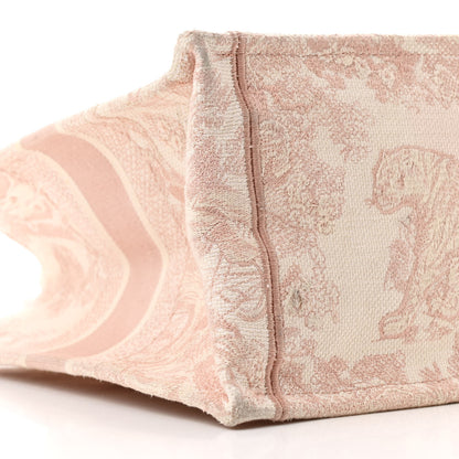 Christian Dior Canvas Embroidered Medium Dioriviera Toile De Jouy Book Tote Rose 9 of 15