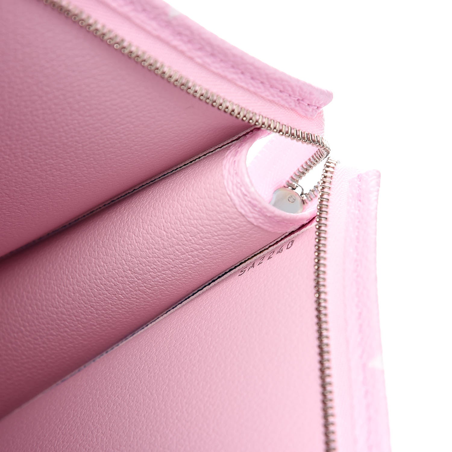 Louis Vuitton Monogram Escale Toiletry Pouch 26 Pastel 6 of 9