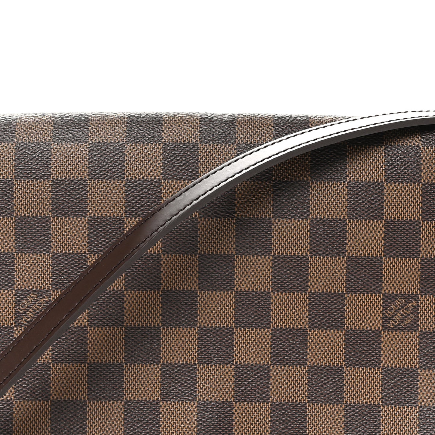 Damier Ebene Musette Tango