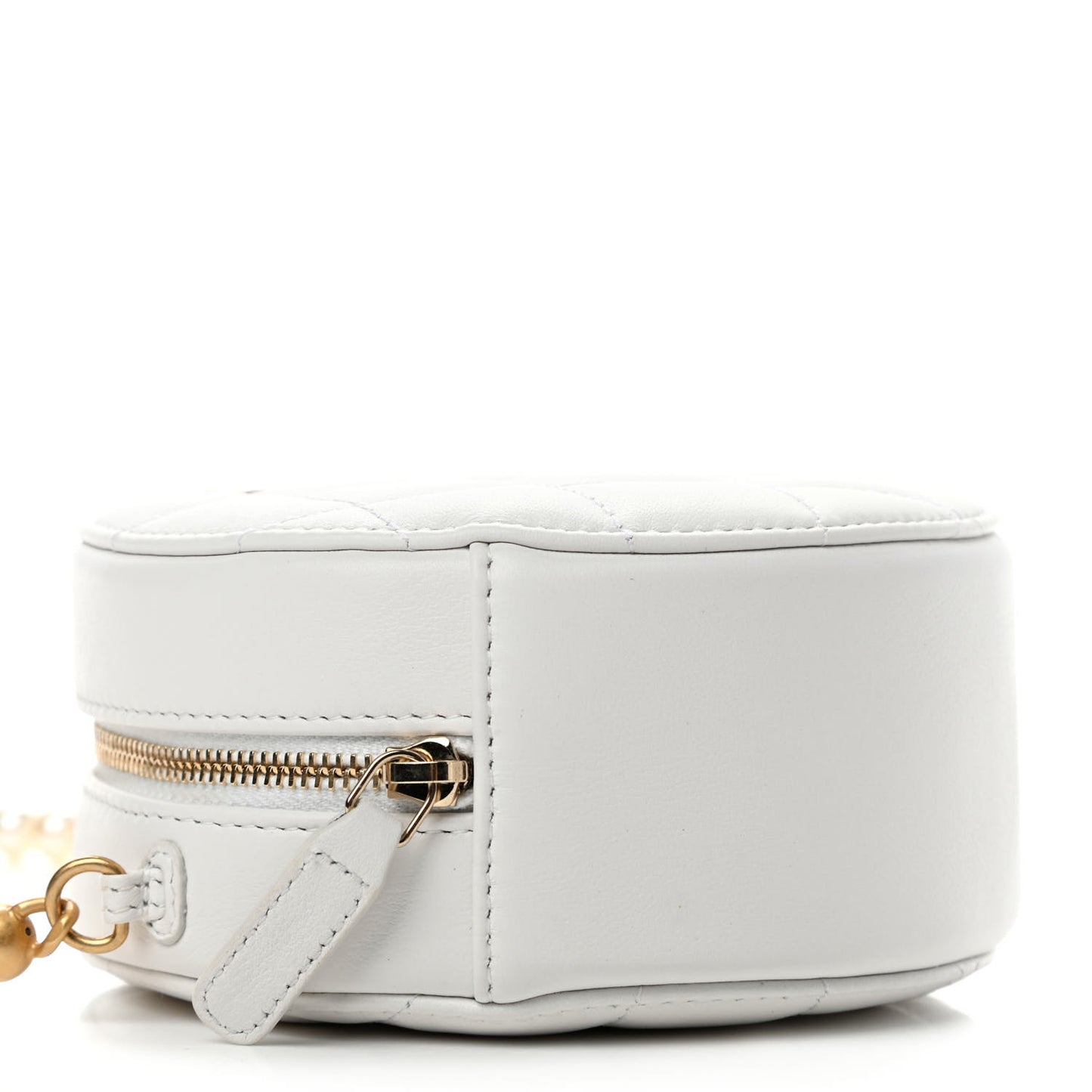Calfskin Quilted About Pearls Round Clutch With Chain White