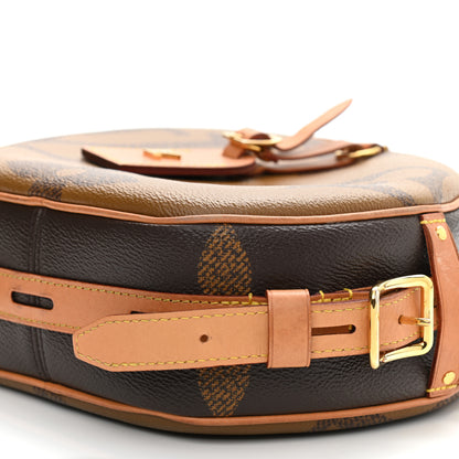 Louis Vuitton Reverse Monogram Giant Boite Chapeau Souple 10 of 14