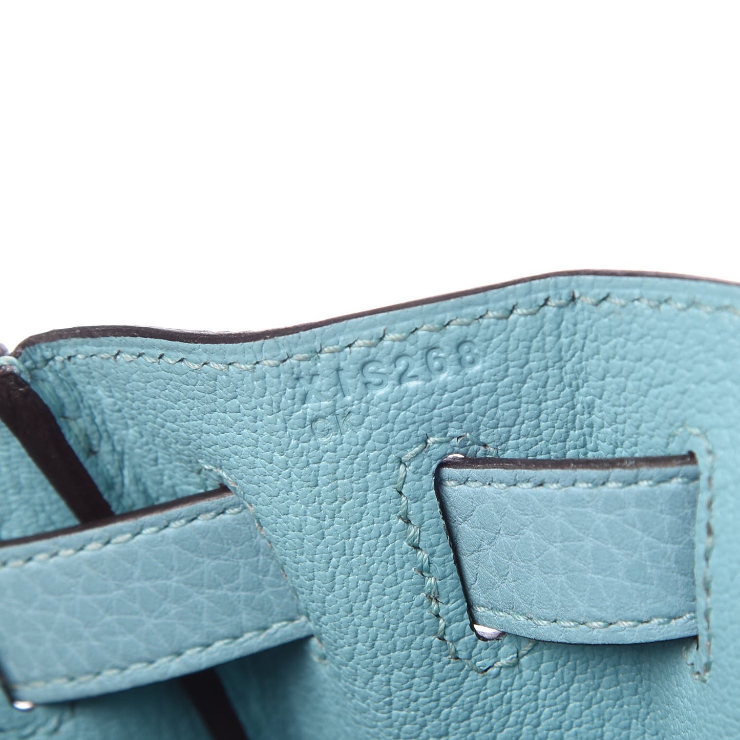 Taurillon Clemence Kelly Retourne 28 Bleu Atoll