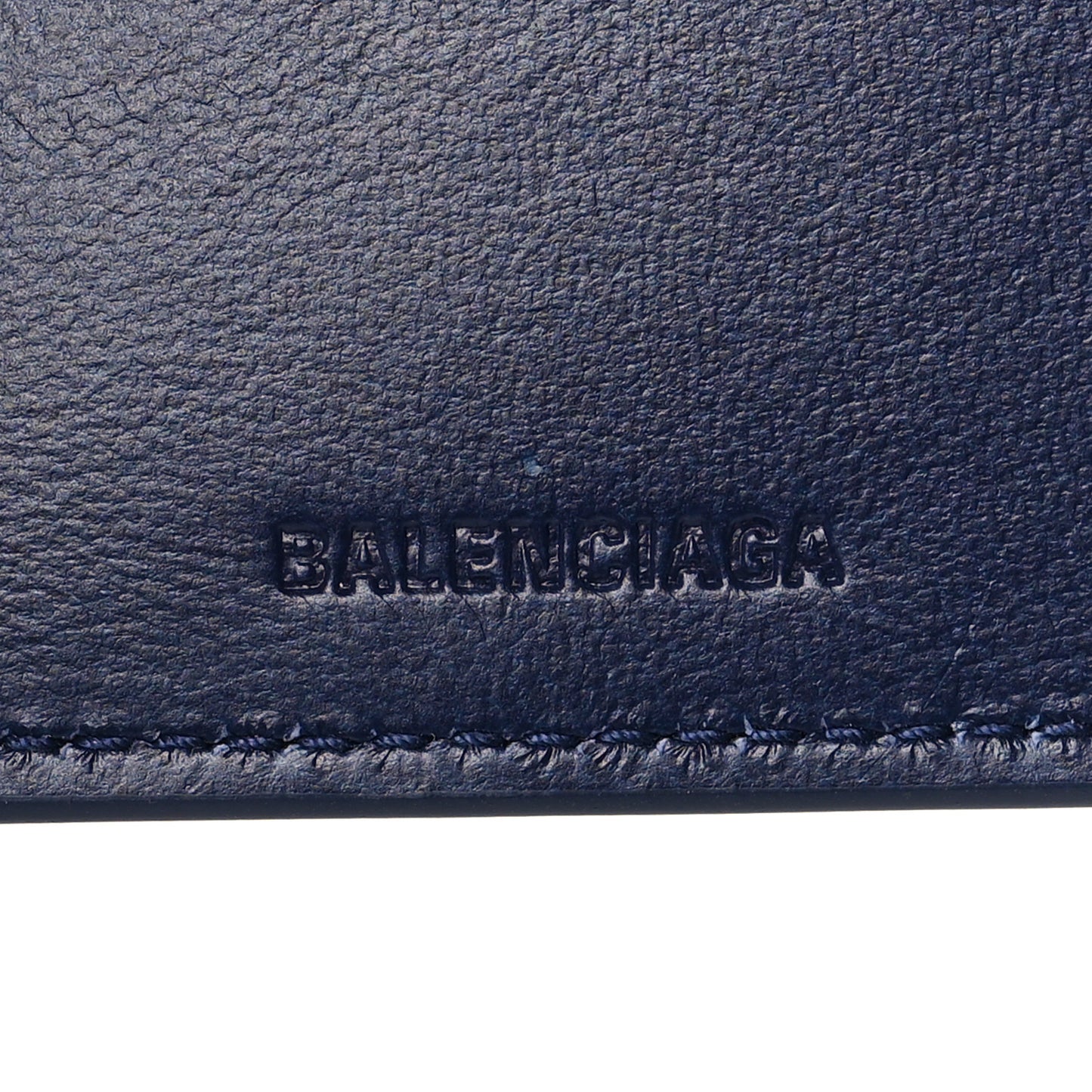 Grained Calfskin Men's Mini B Trifold Wallet Navy