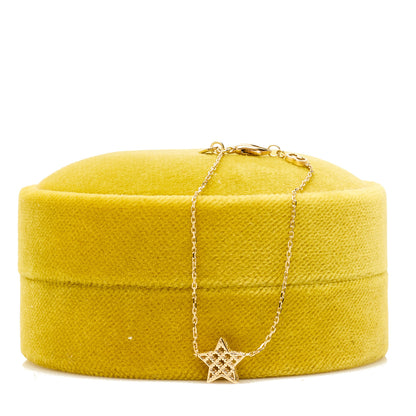 Gucci 18K Yellow Gold Star Bracelet 5 of 5