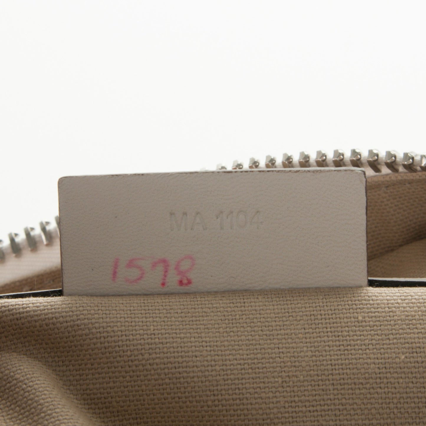 Calfskin Crocodile Embossed Medium Nightingale Off White