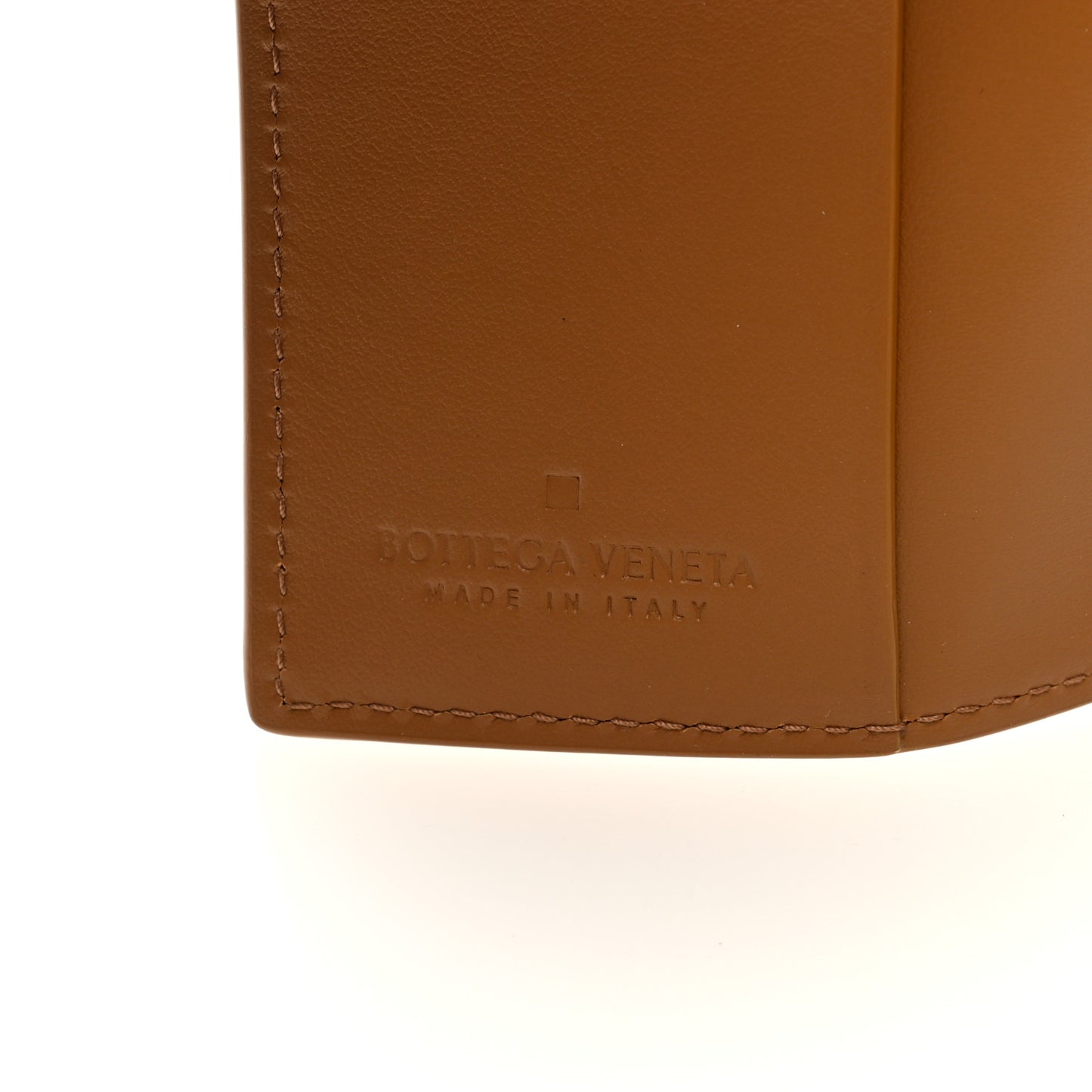 Nappa Intrecciato Passport Case Caramel