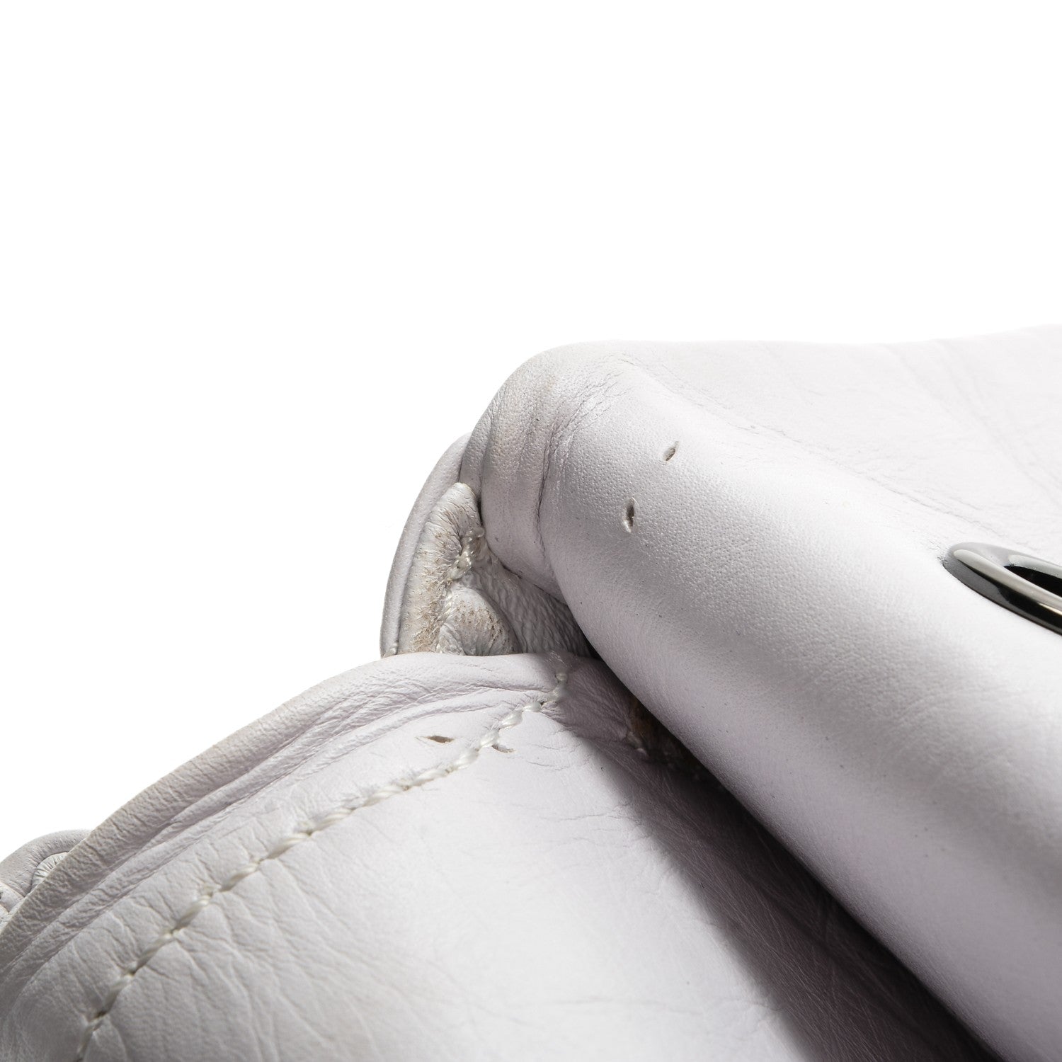 Chanel Aged Calfskin 2.55 Reissue 226 Flap White 9 of 12