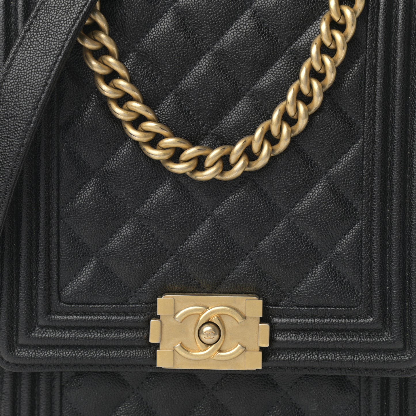 Caviar Quilted North South Boy Flap Black