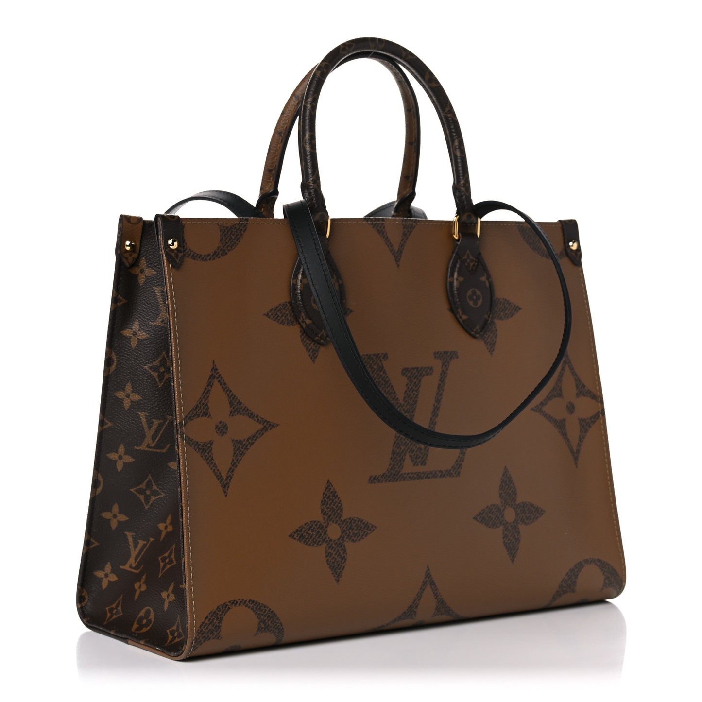 Reverse Monogram Giant Onthego MM