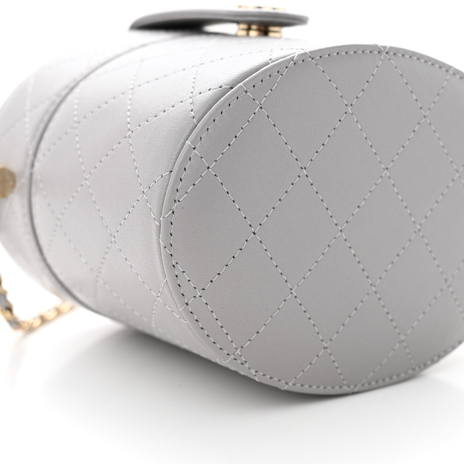 Chanel Lambskin Quilted Round Mini Vanity Case With Chain Case With Chain Grey 8 of 10