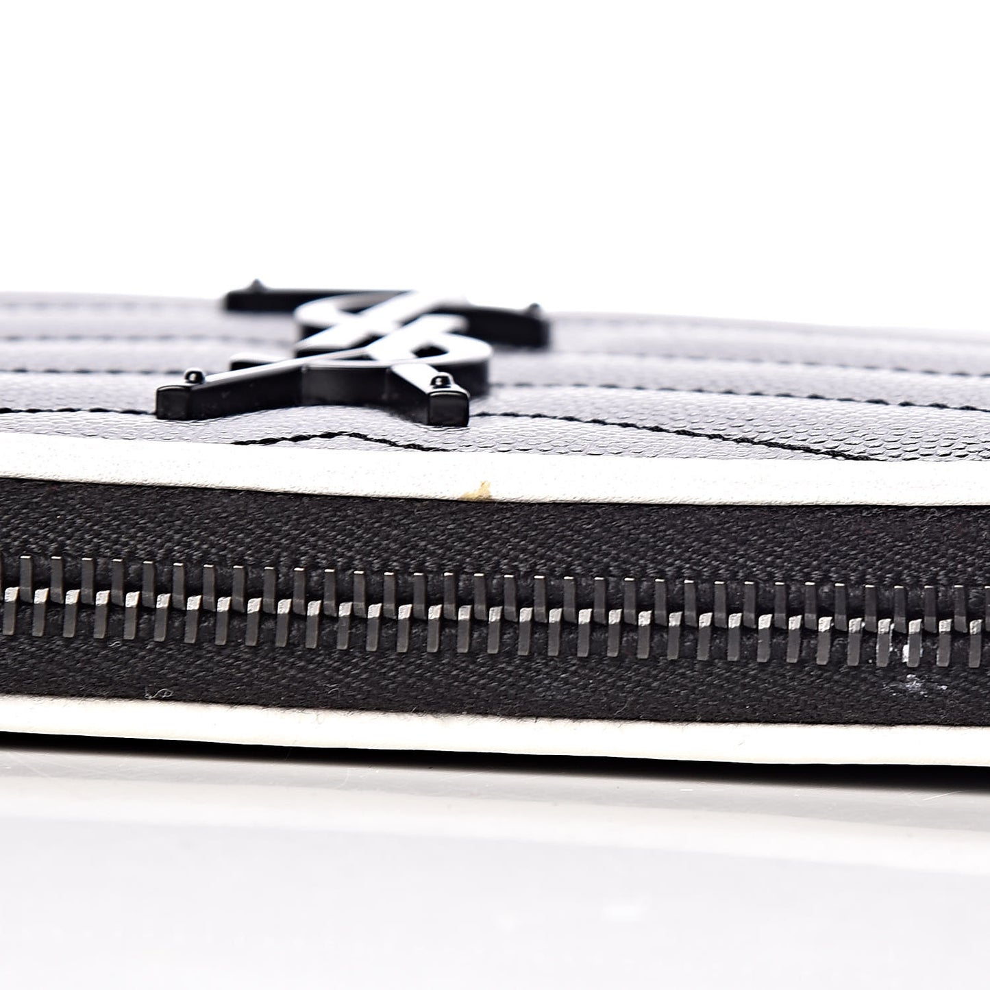 Grain De Poudre Matelasse Chevron Monogram Zip Around Wallet Black Dove White