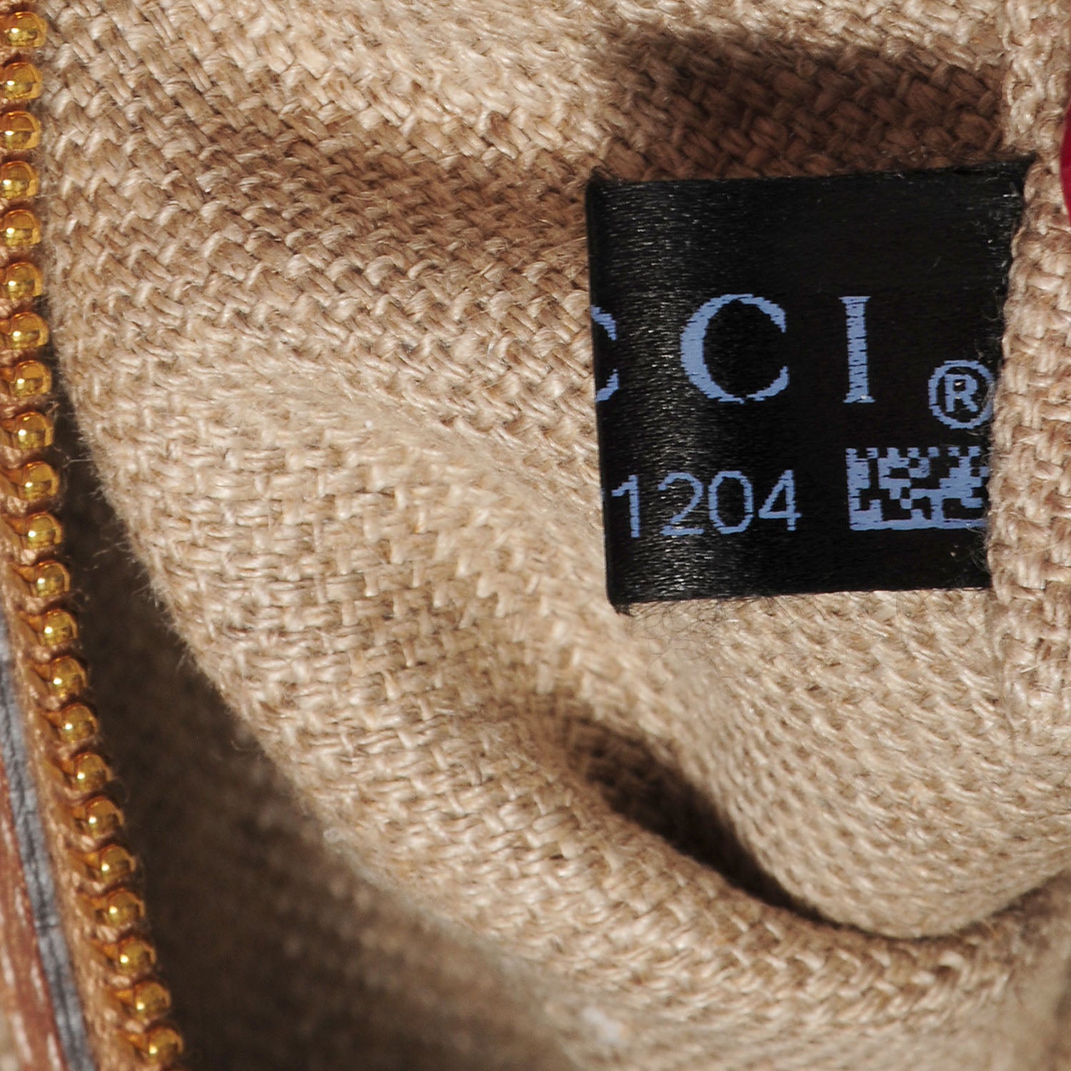 Gucci Grained Leather Medium Charlotte Hobo Light Brown 9 of 9