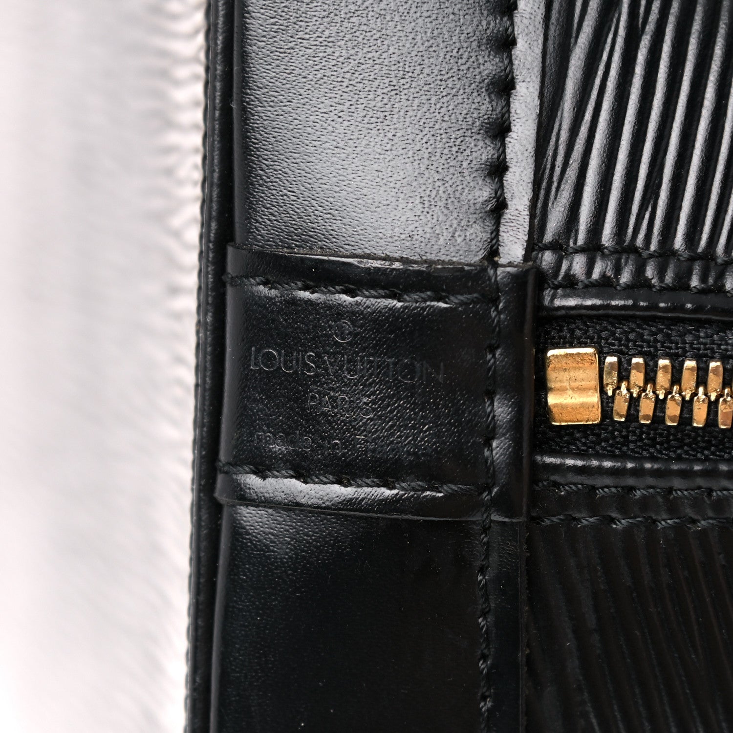 Louis Vuitton Epi Alma PM Black 5 of 23