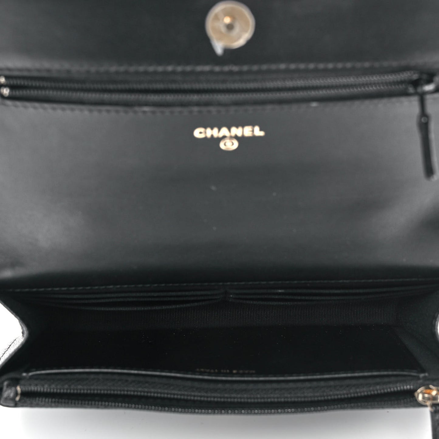 Shiny Caviar Quilted Pick Me Up Wallet On Chain WOC Black