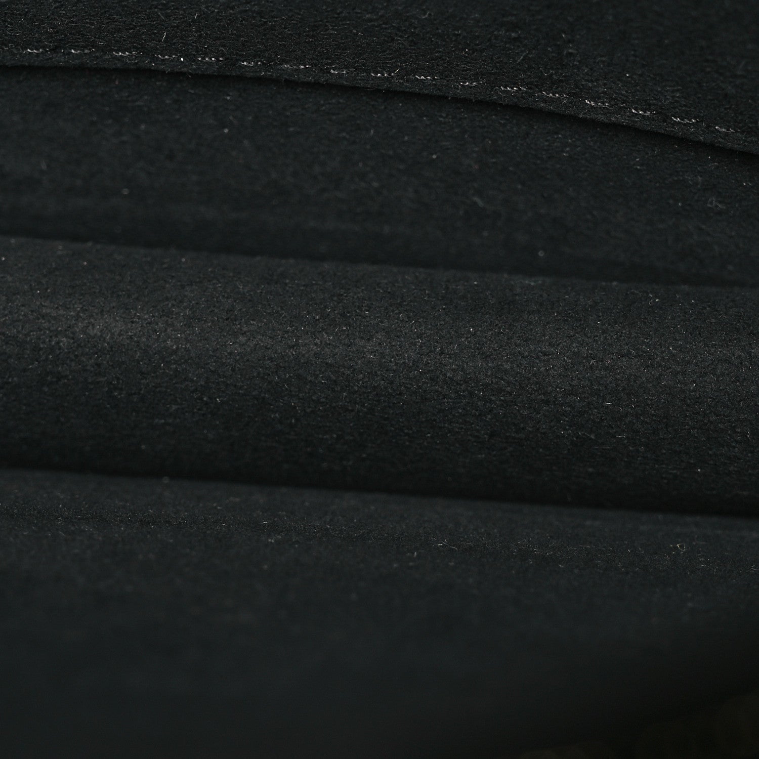 Louis Vuitton Reverse Monogram Dauphine MM 6 of 17