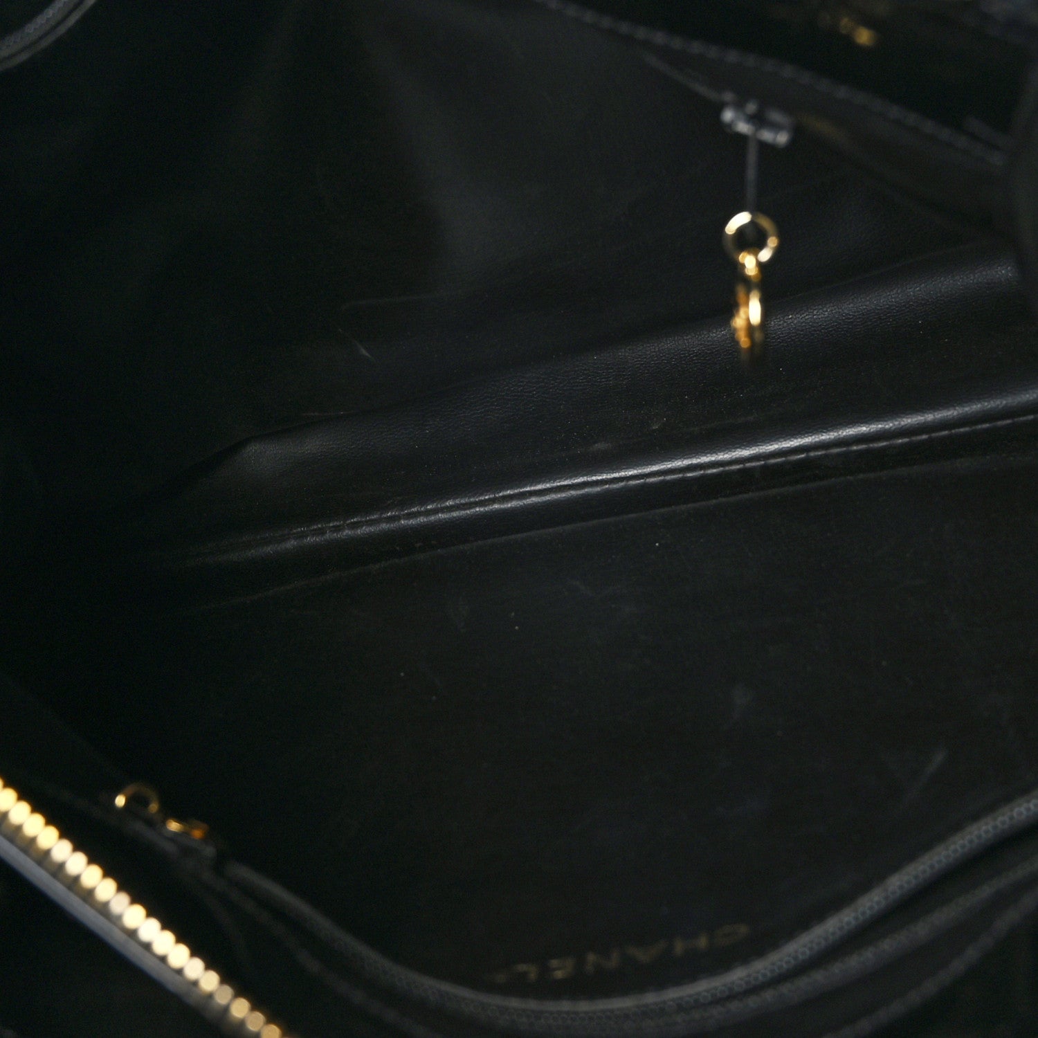 Chanel Patent CC Shoulder Bag Black 6 of 12