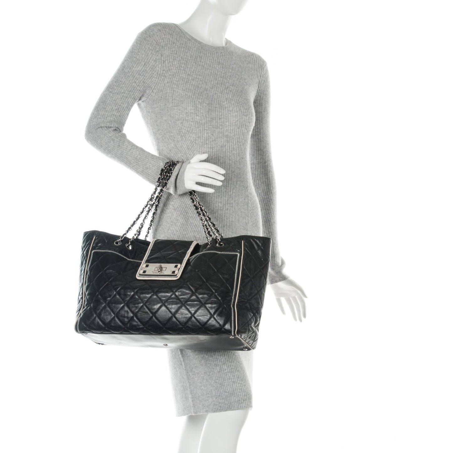 Lambskin Quilted East West Large Tote Black