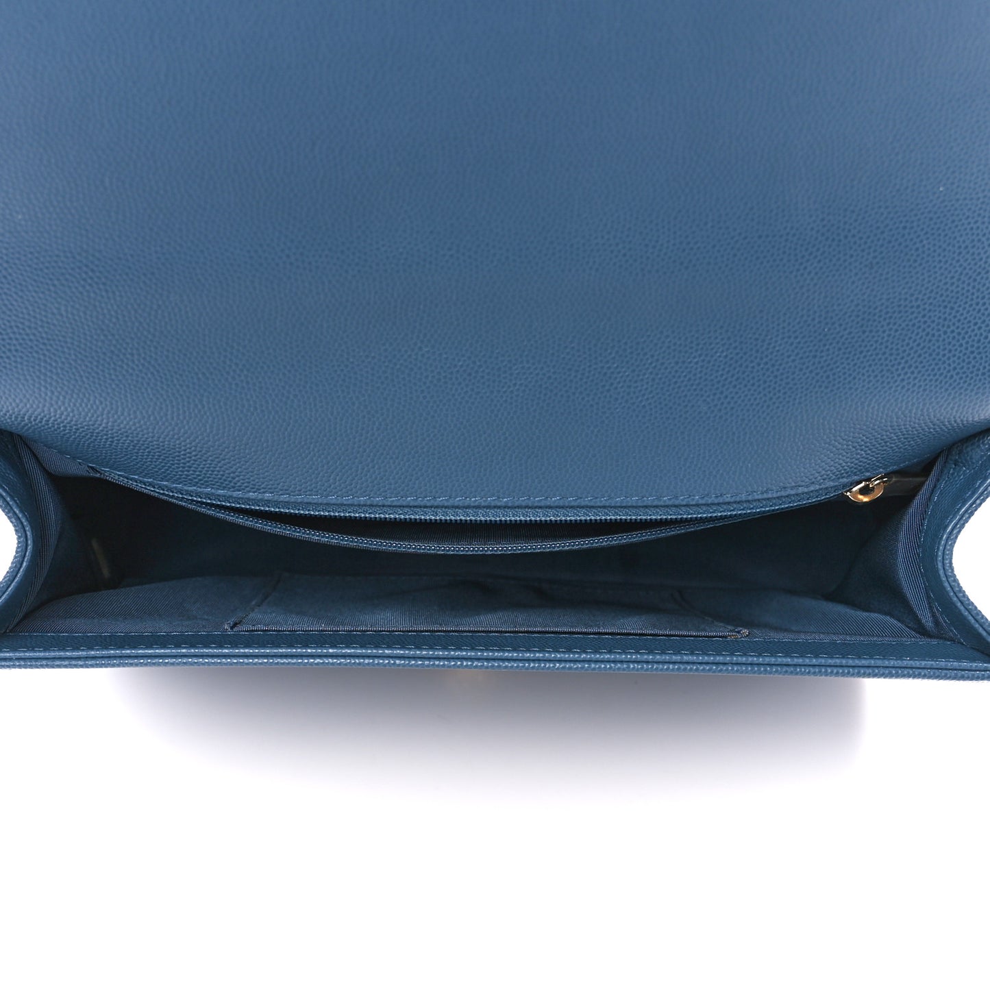 Caviar Chevron Quilted New Medium Boy Flap Blue