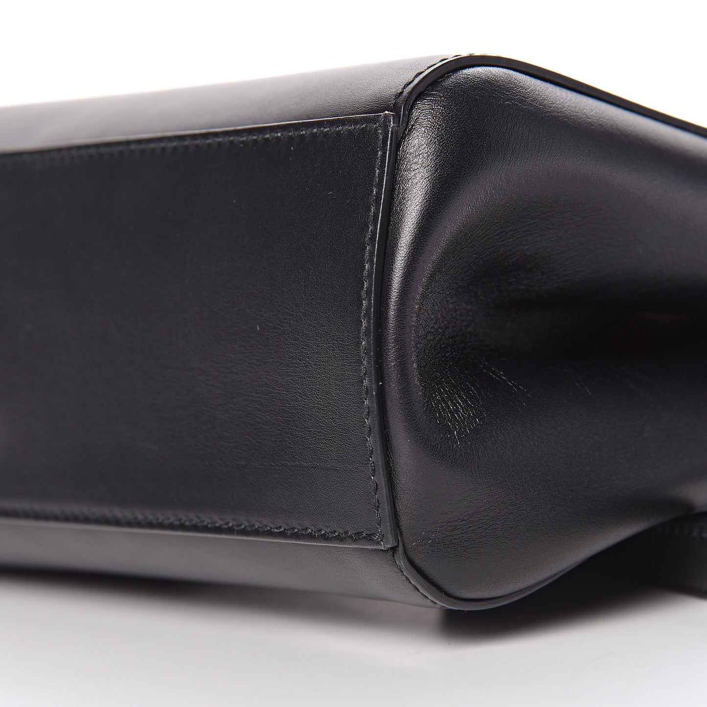 Nappa Bamboo Small Nymphaea Top Handle Bag Black