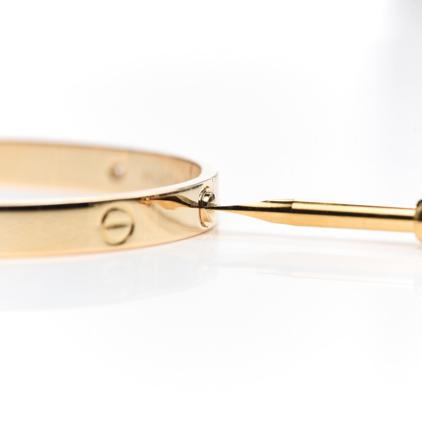 18K Yellow Gold 4 Diamond LOVE Bracelet 19