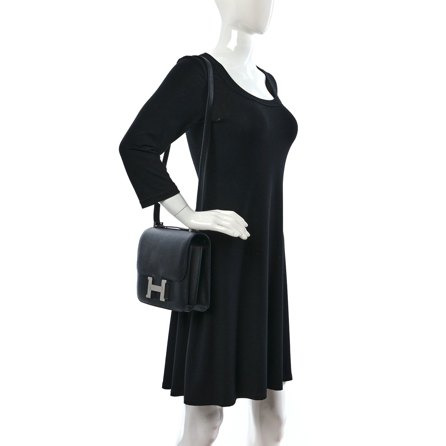 Epsom Constance 24 Black