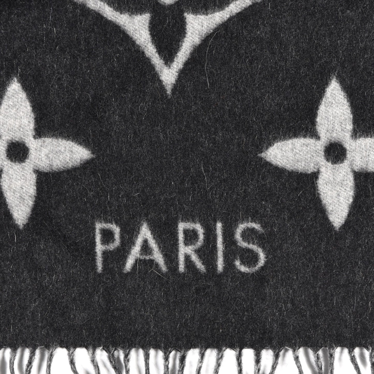 Cashmere Monogram Reykjavik Scarf Black