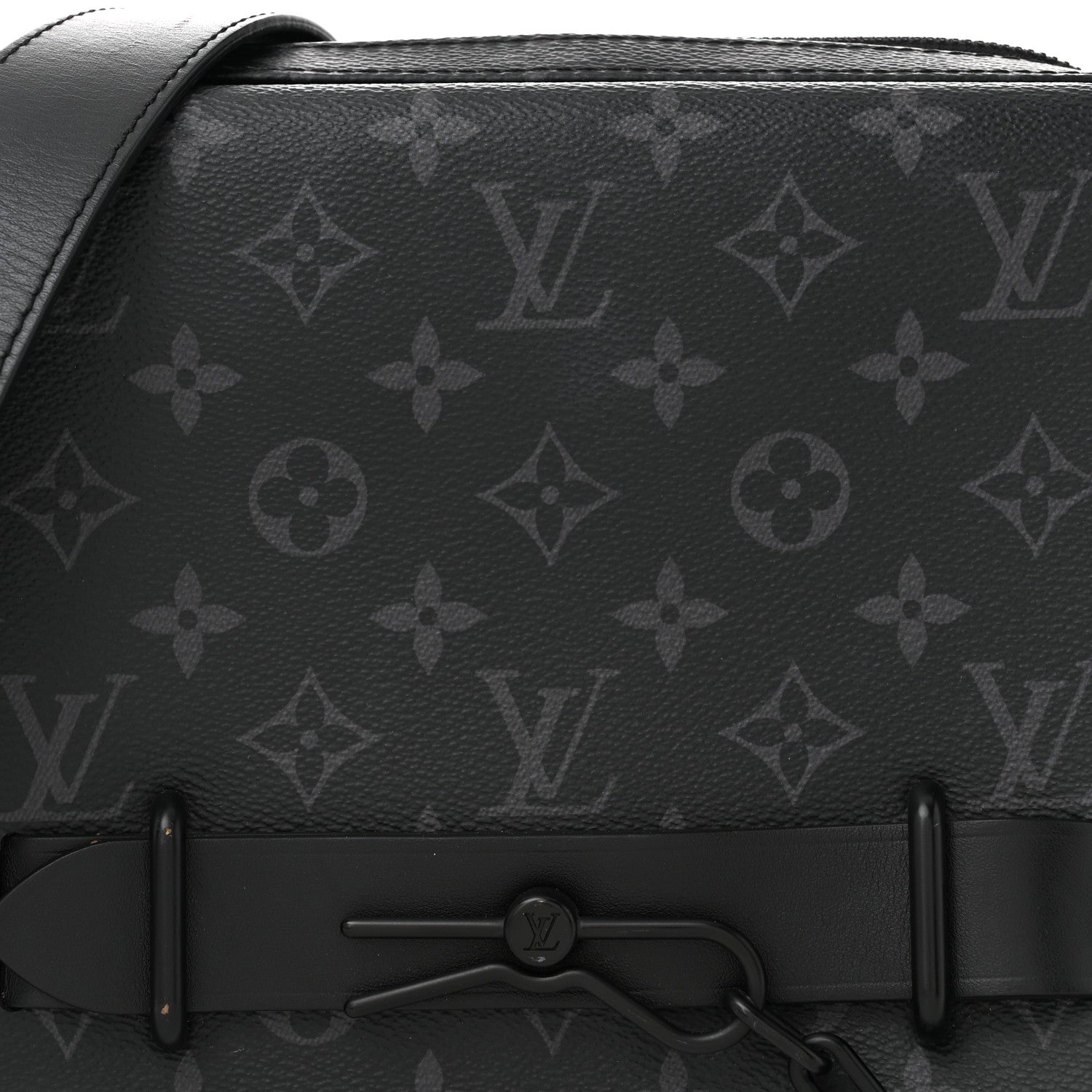 Louis Vuitton Monogram Eclipse Steamer Messenger 7 of 9