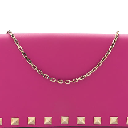Valentino Garavani Calfskin Rockstud Flap Wallet On Chain Fuxia 9 of 15