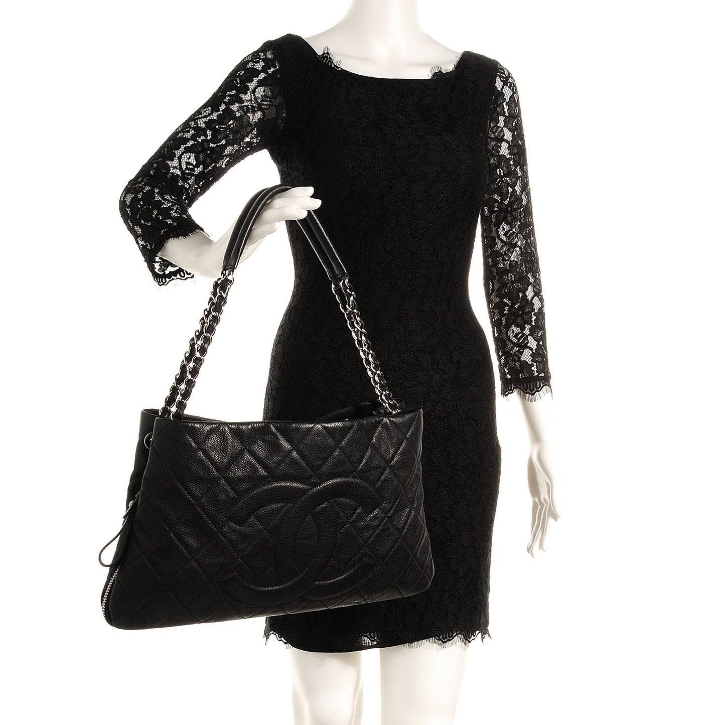 Caviar Expandable Zip Shoulder Bag Black
