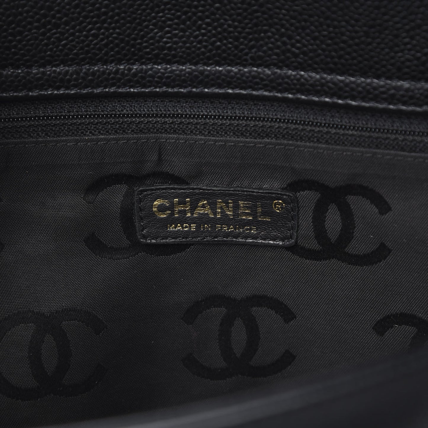 Caviar CC Tote Black