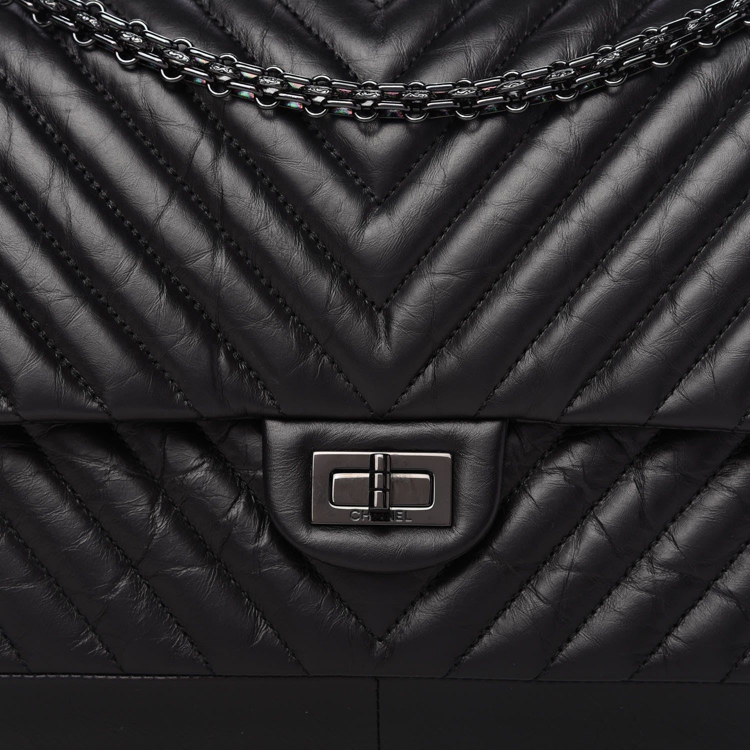 Chanel Aged Calfskin Chevron Quilted 2.55 Reissue 226 So Black 10 of 11