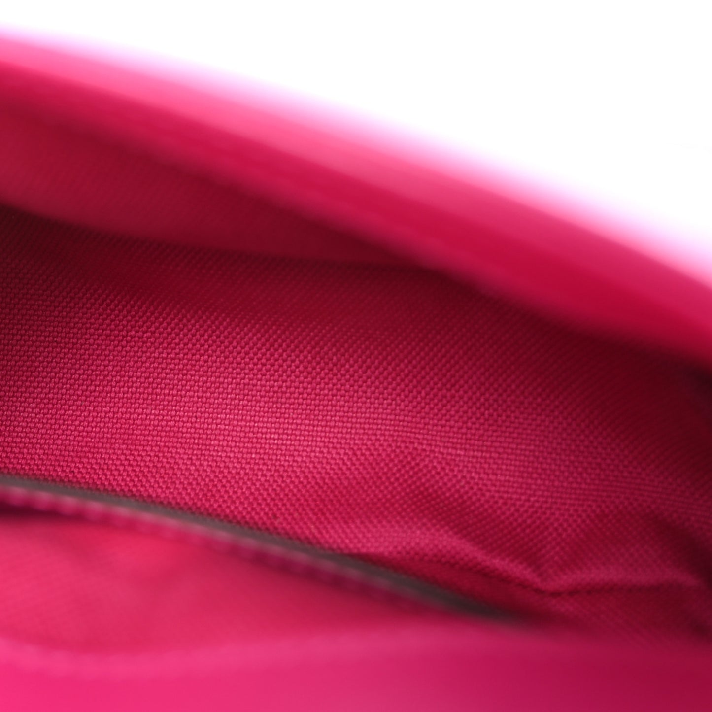 Calfskin Matelasse Monochrome Mini GG Marmont Top Handle Shoulder Bag Classic Fuxia