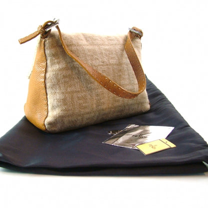 Fendi Cashmere Calfskin Romano Selleria Mama Baguette Honey 3 of 10