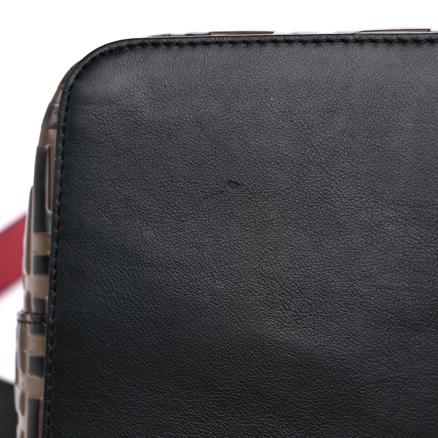 Vitello Grace F is Fendi Bi-Color FF 1974 Embossed Grande Mon Tresor Bucket Bag Maya Black Fragola