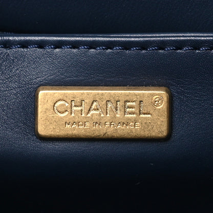 Chanel Alligator Medium Boy Flap Navy 6 of 10
