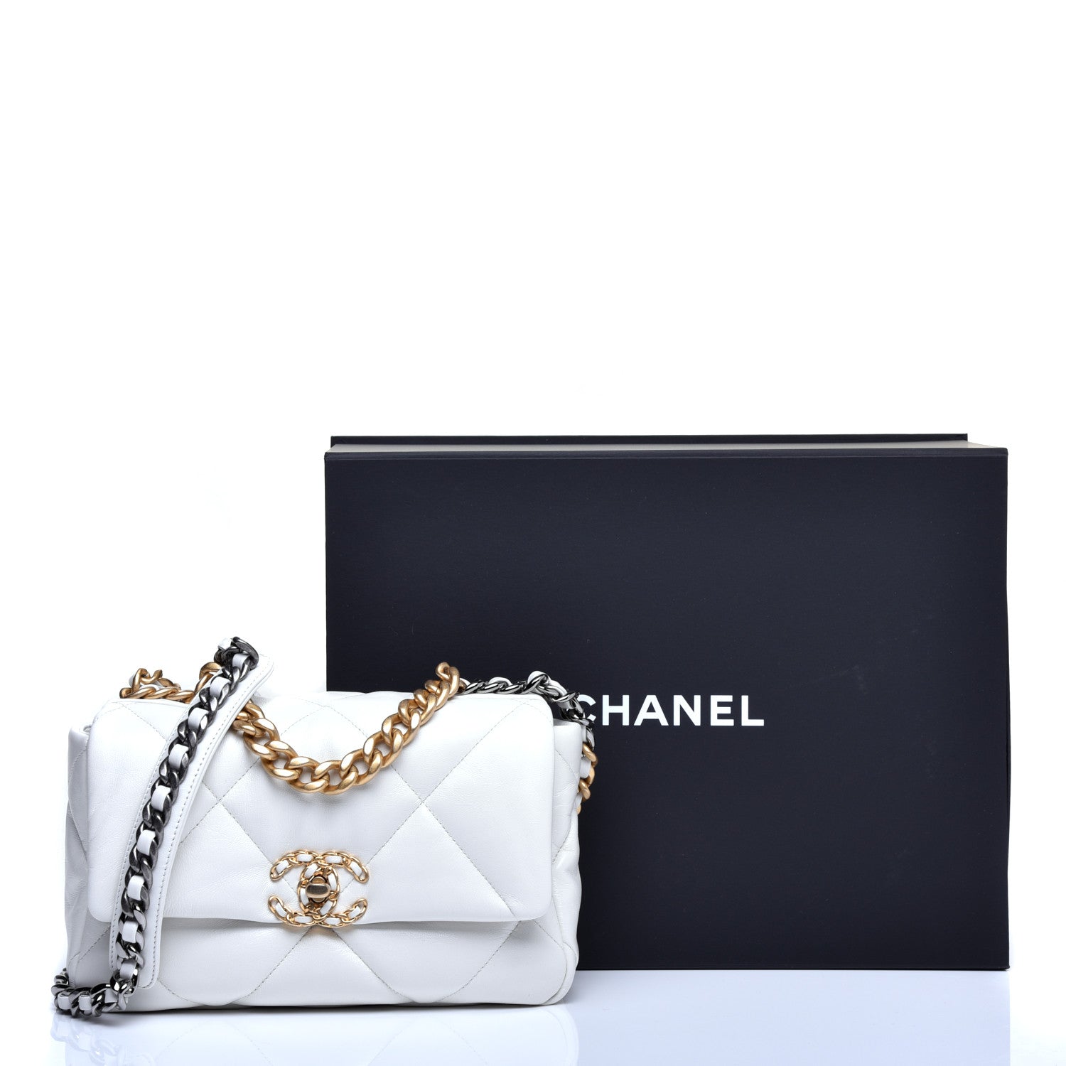 Chanel Goatskin Quilted Medium 19 Flap White 11 of 11