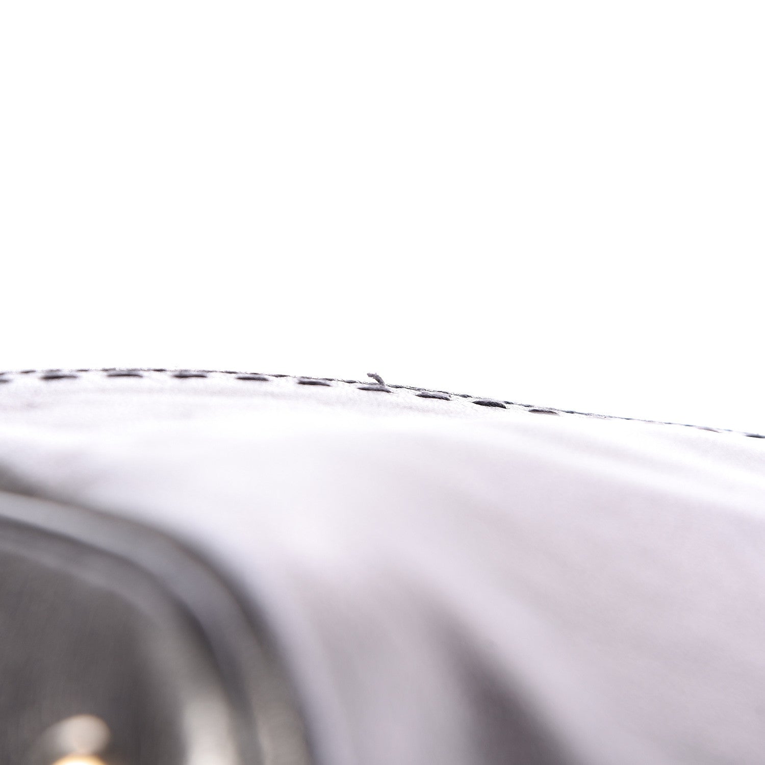 Saint Laurent Metallic Calfskin Oversized Muse Gunmetal 22 of 26