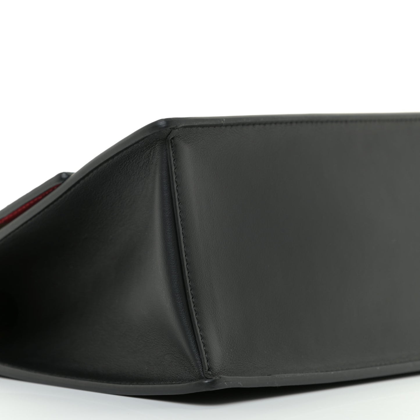 Vitello Grace Matte F is Fendi Kan U Shoulder Bag Black