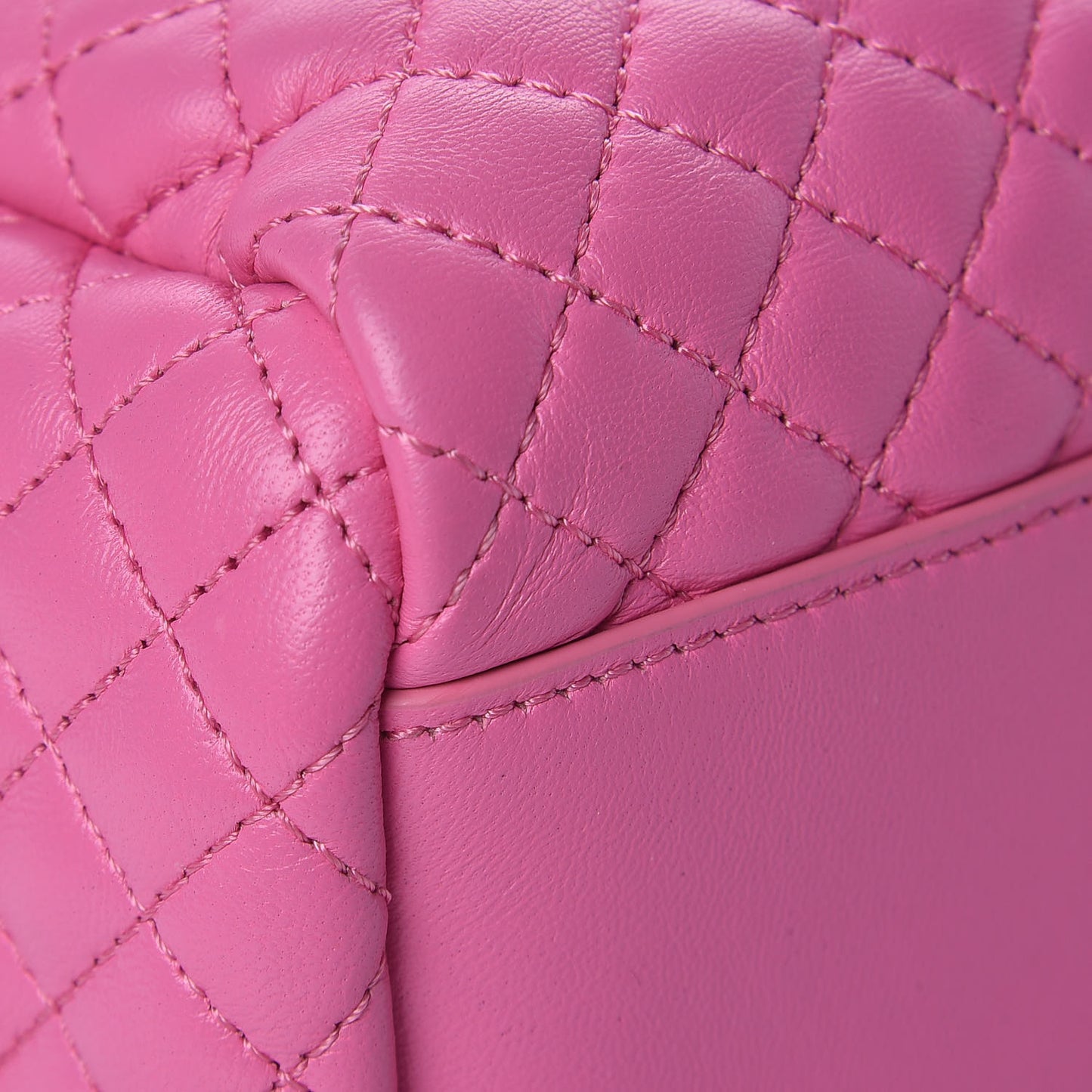 Nappa Quilted Icon Bowler Pink