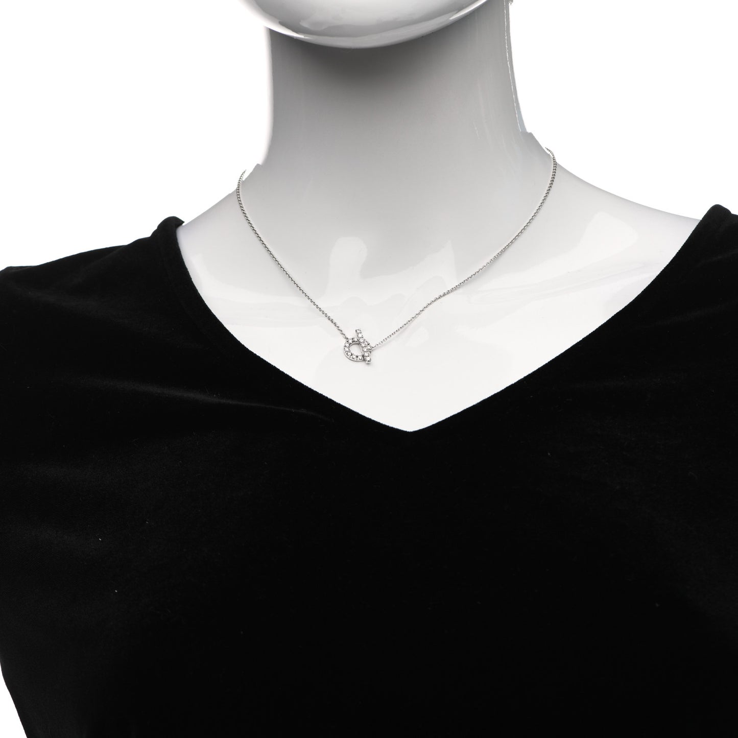 18K White Gold Diamond Finesse Pendant Necklace